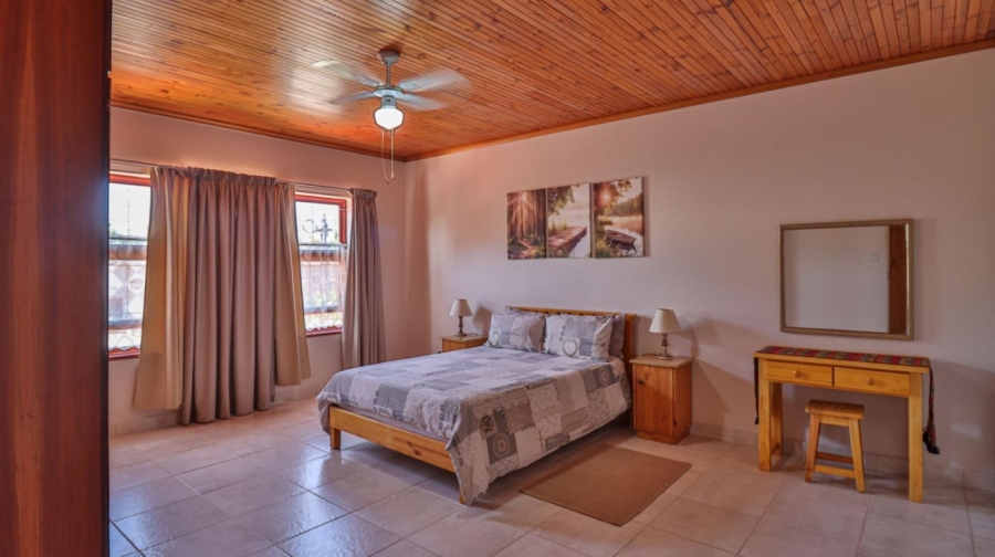 8 Bedroom Property for Sale in Hartenbos Central Western Cape